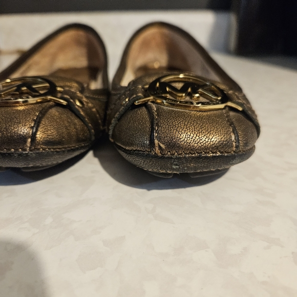 MICHAEL KORS Sz 7 FULTON SLIP ONS - Picture 12 of 15